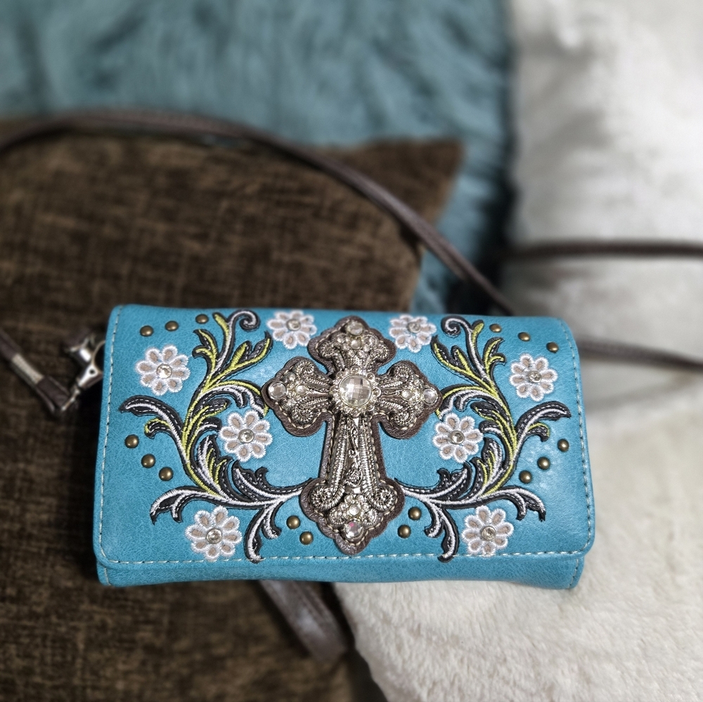 Turquoise Embroidered Cross Wallet Purse By Justin West. NWOT